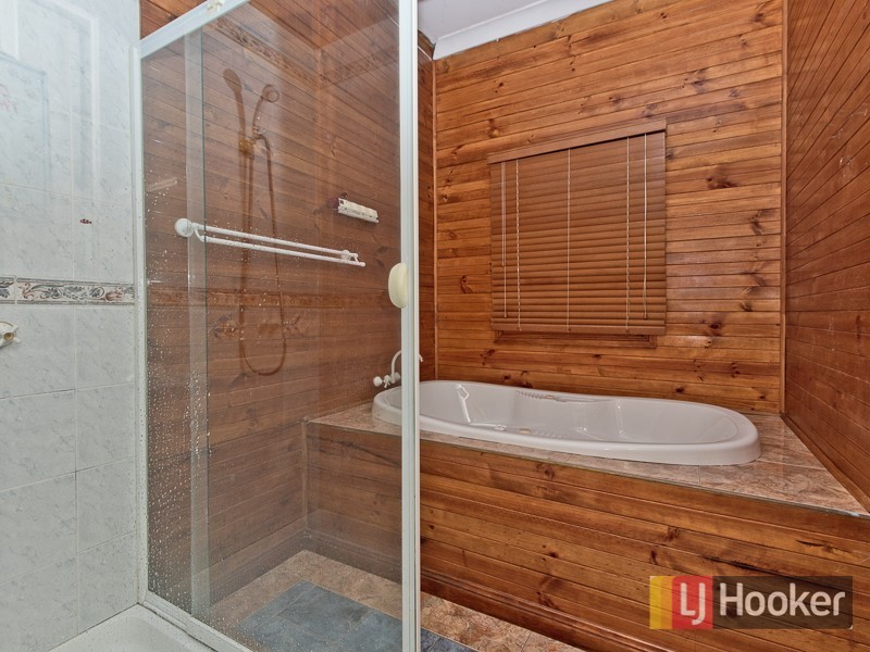 92 Landsboro Avenue, Boondall QLD 4034