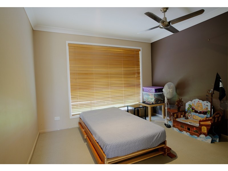 18 Homeworld Drive, Narangba QLD 4504