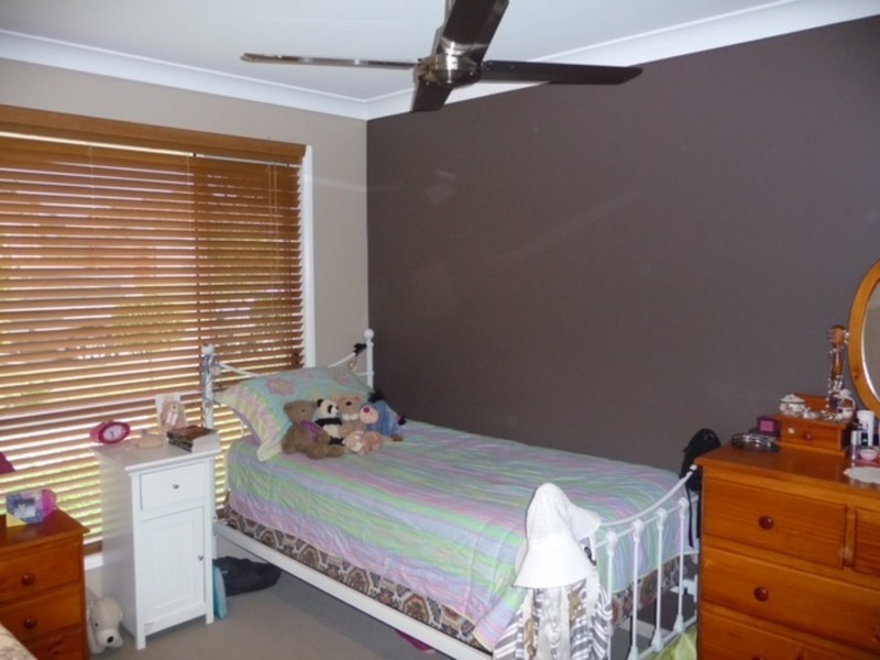 18 Homeworld Drive, Narangba QLD 4504