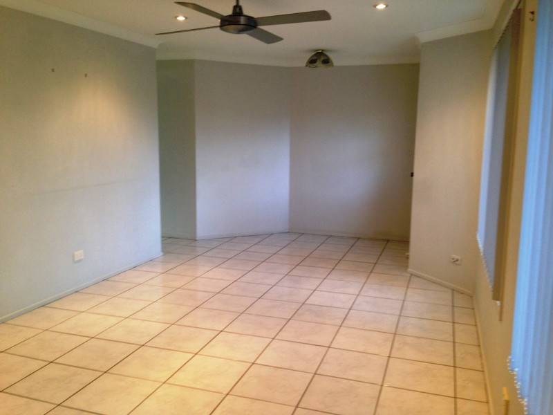 3 Moorrinya Cct, North Lakes QLD 4509