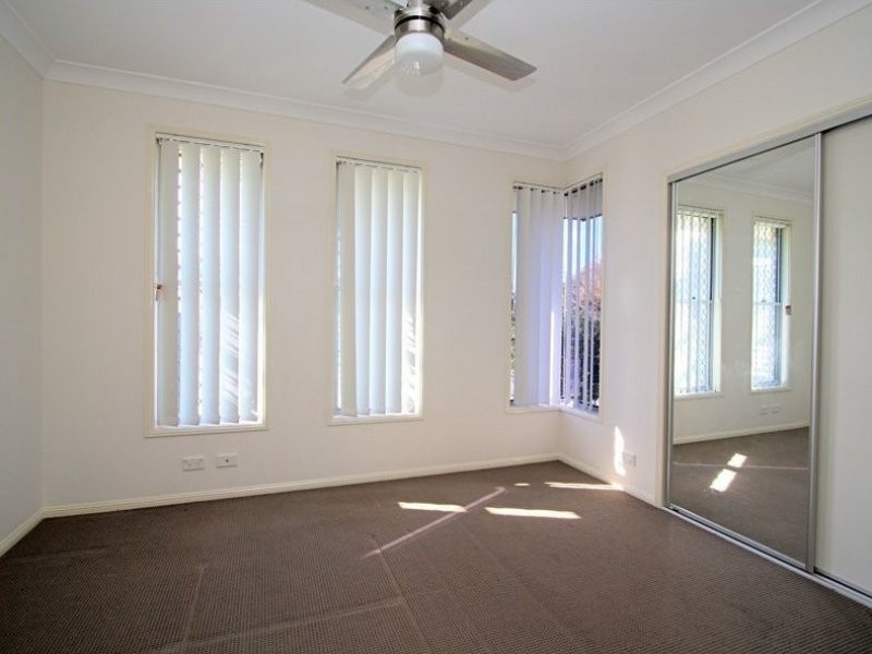 18 Diamantina Cres, Fitzgibbon QLD 4018