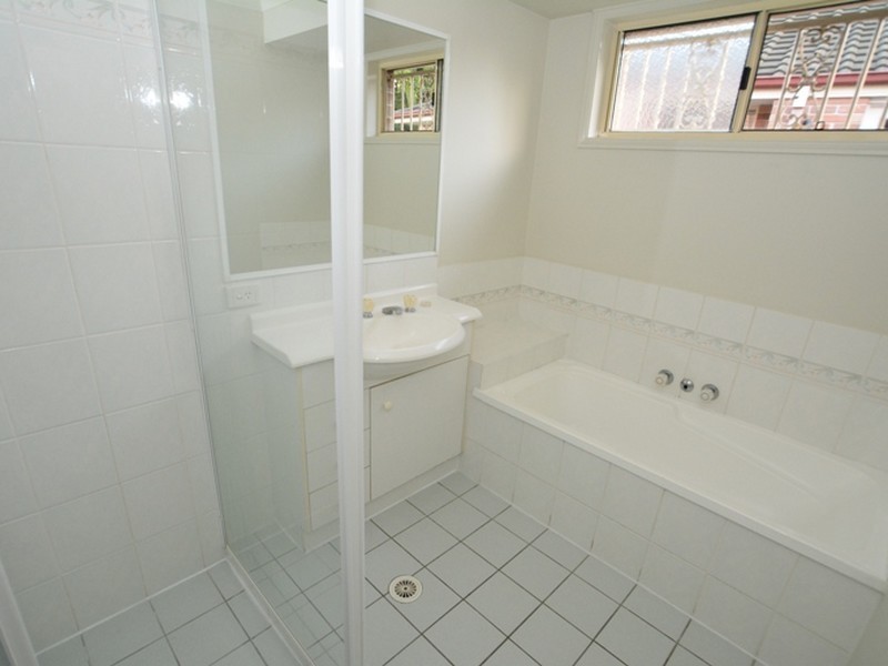 100 Silkyoak Circuit, Fitzgibbon QLD 4018