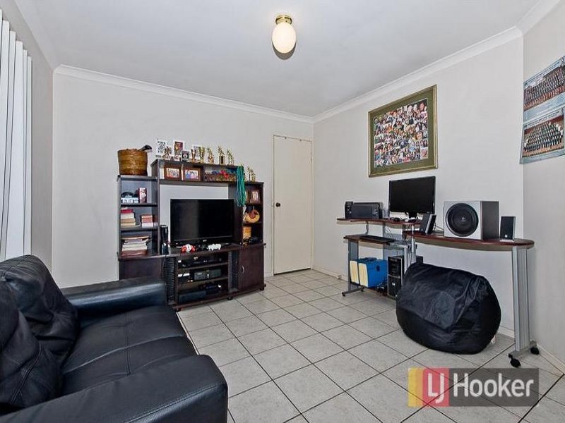 3 Latrobe Street, Fitzgibbon QLD 4018