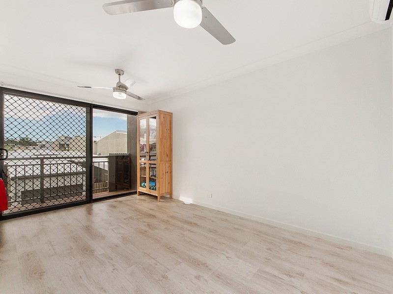 6 Tomaree Lane, Fitzgibbon QLD 4018