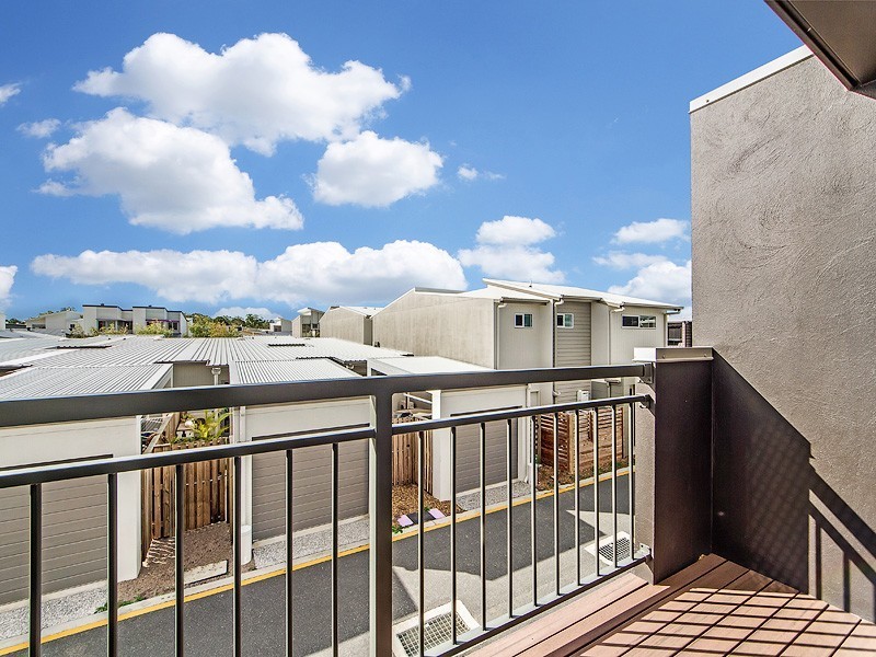 6 Tomaree Lane, Fitzgibbon QLD 4018