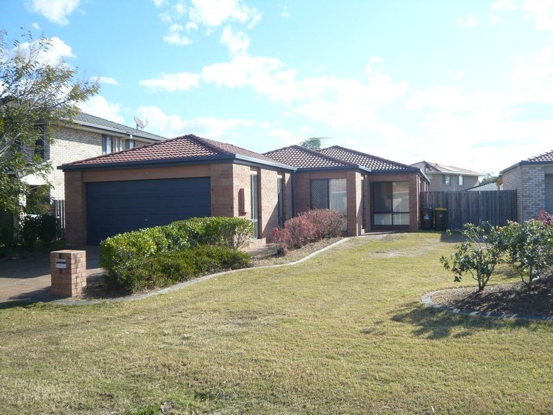 8 Oaktree Place, Bracken Ridge QLD 4017