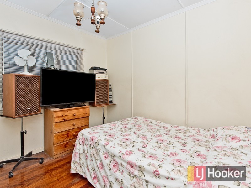 27 Zeehan Street, Wavell Heights QLD 4012