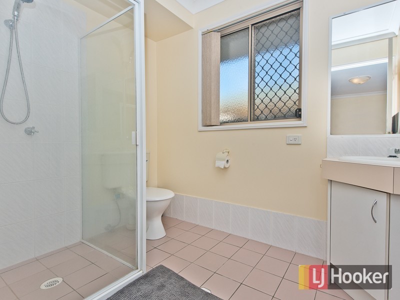 84 Silkyoak Circuit, Fitzgibbon QLD 4018