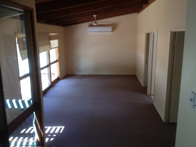 9 Barcroft Street, Aspley QLD 4034