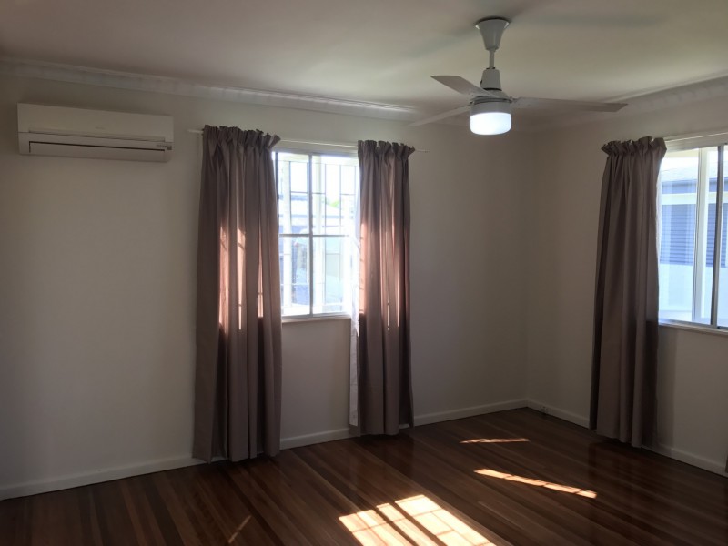 73 Basnett Street, Chermside West QLD 4032