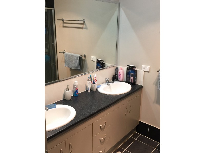 422 Norris Road, Fitzgibbon QLD 4018