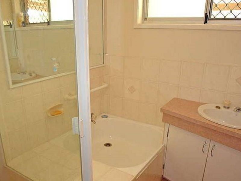 27 Greenore Street, Bracken Ridge QLD 4017