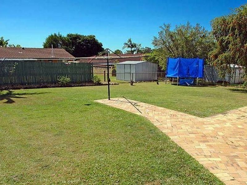 27 Greenore Street, Bracken Ridge QLD 4017