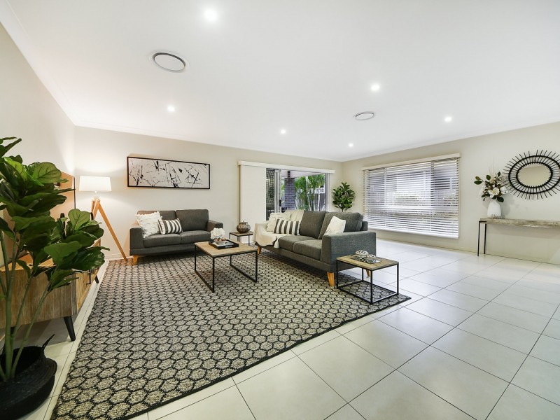 21 Azahar Street, Carseldine QLD 4034