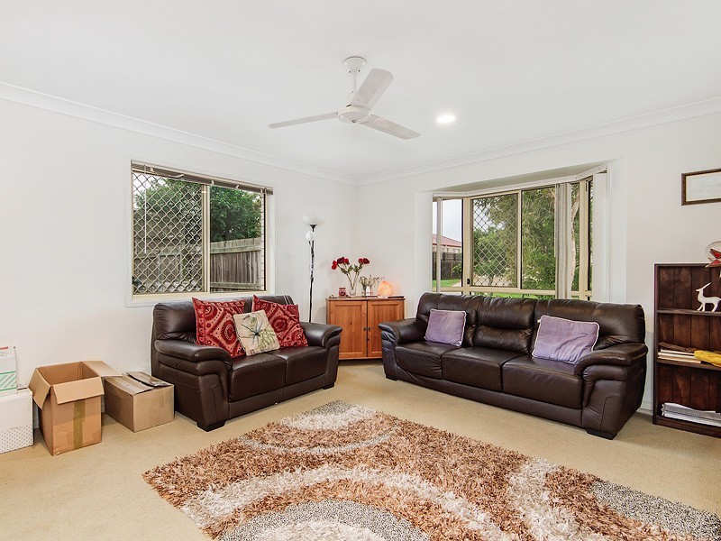 22 Riverbend Crescent, Morayfield QLD 4506