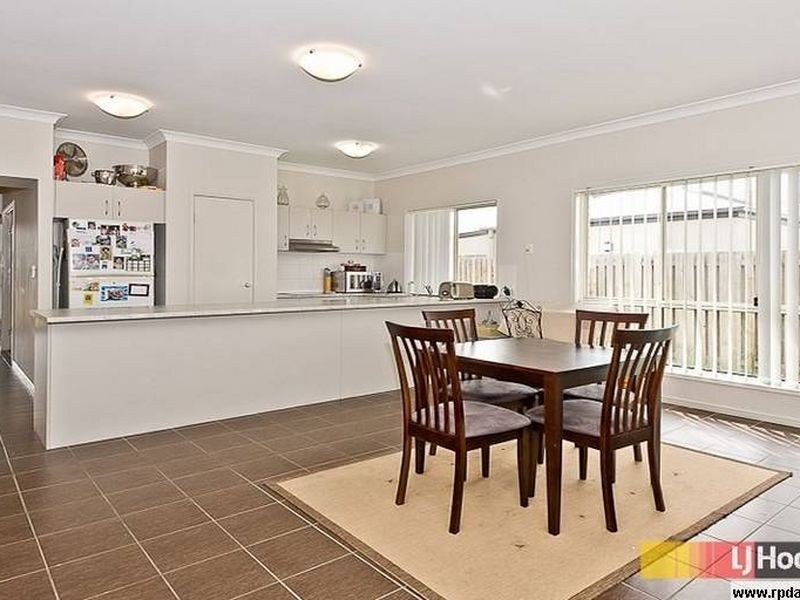 62 Petrie Crescent, Aspley QLD 4034
