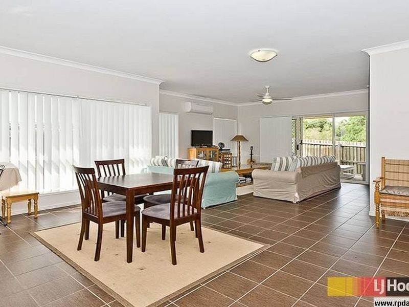 62 Petrie Crescent, Aspley QLD 4034