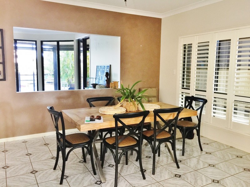 9 Reliance Court, Newport QLD 4020