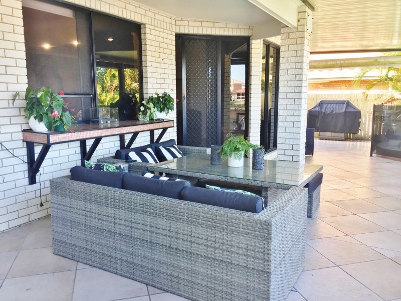 9 Reliance Court, Newport QLD 4020