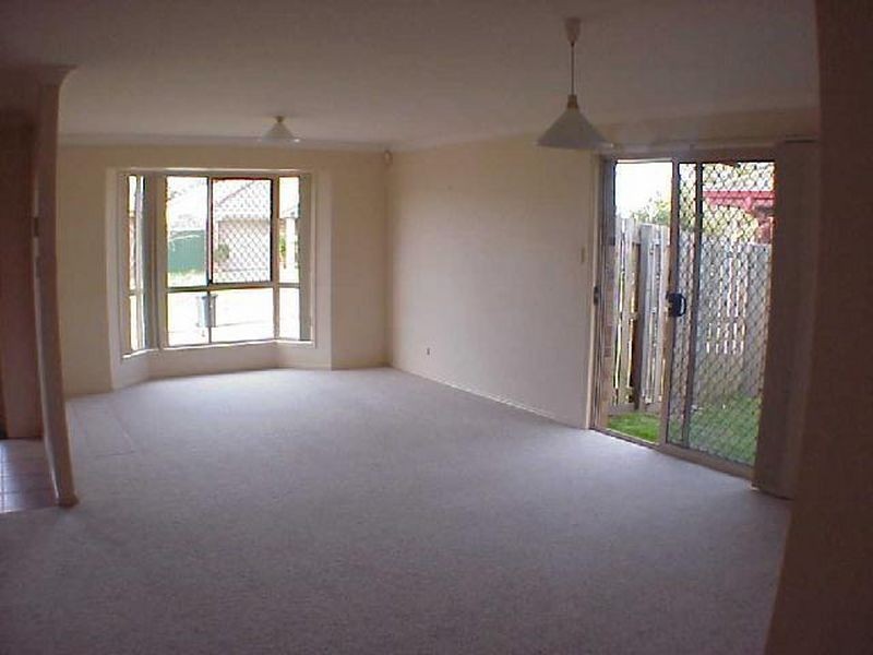 25 Manitoba Place, Wavell Heights QLD 4012