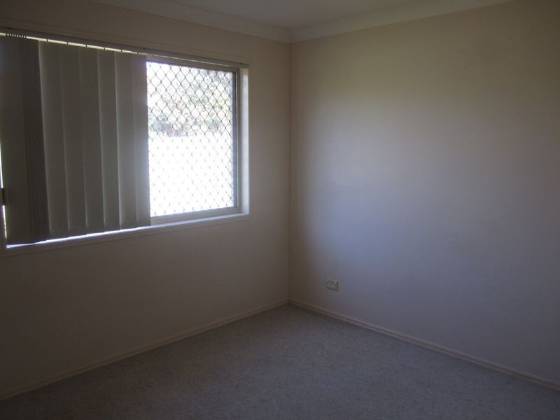 25 Manitoba Place, Wavell Heights QLD 4012