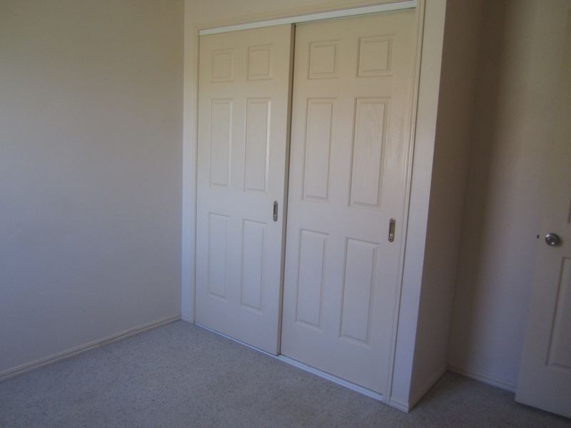 25 Manitoba Place, Wavell Heights QLD 4012