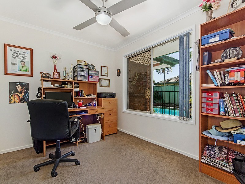 4 Wittacombe Street, Chermside West QLD 4032