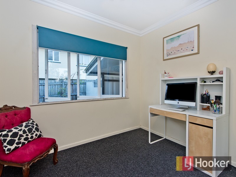 6 Eastbourne Street, Chermside West QLD 4032