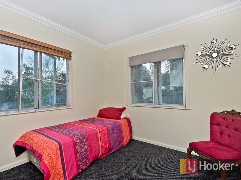 6 Eastbourne Street, Chermside West QLD 4032