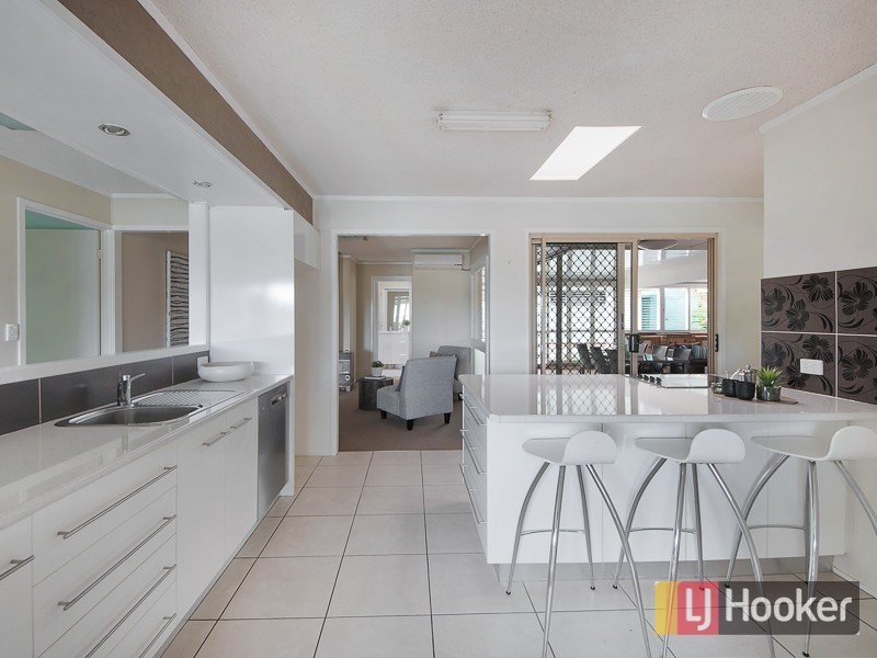 14 Fairlane Street, Chermside West QLD 4032