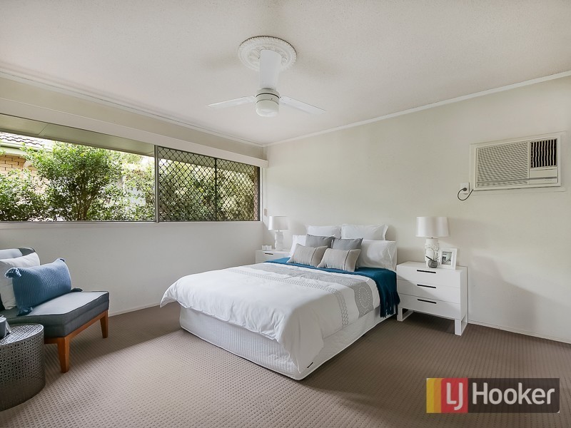 14 Fairlane Street, Chermside West QLD 4032