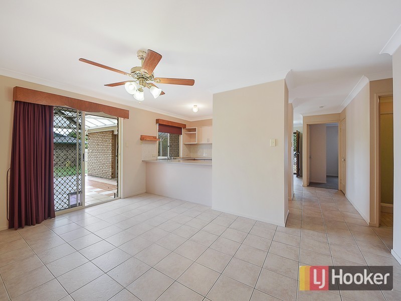 21 Meadowview Drive, Morayfield QLD 4506