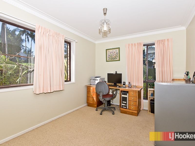 1 Charmaine Ct, Albany Creek QLD 4035