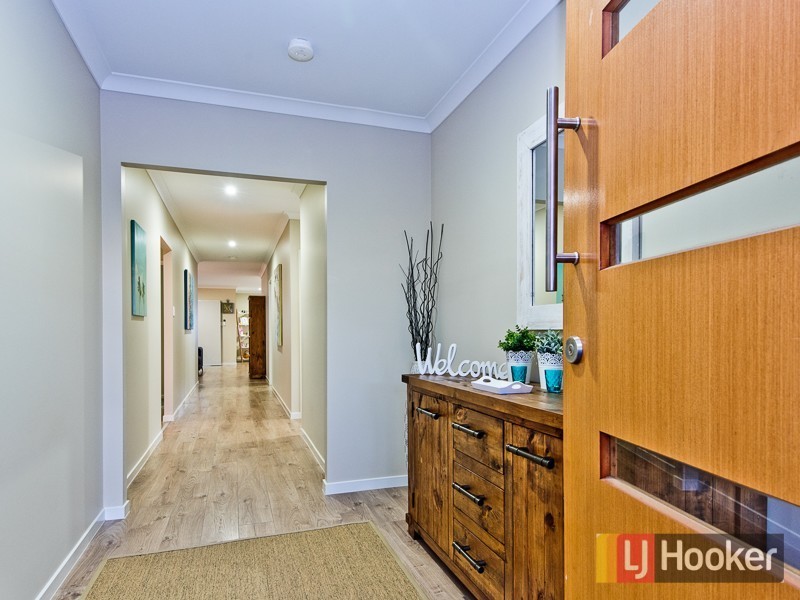 7 Hinton Crescent, Mango Hill QLD 4509