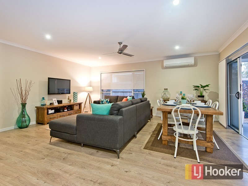 7 Hinton Crescent, Mango Hill QLD 4509