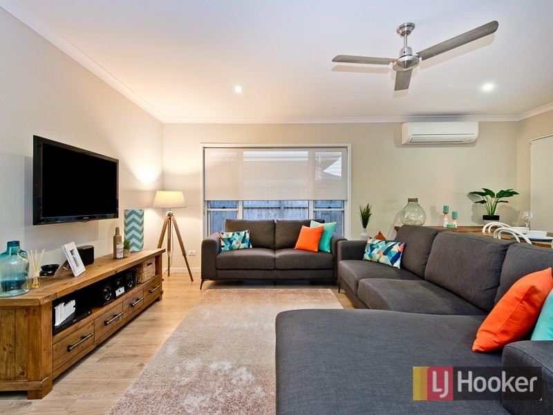7 Hinton Crescent, Mango Hill QLD 4509