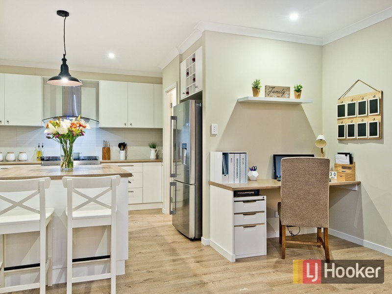 7 Hinton Crescent, Mango Hill QLD 4509