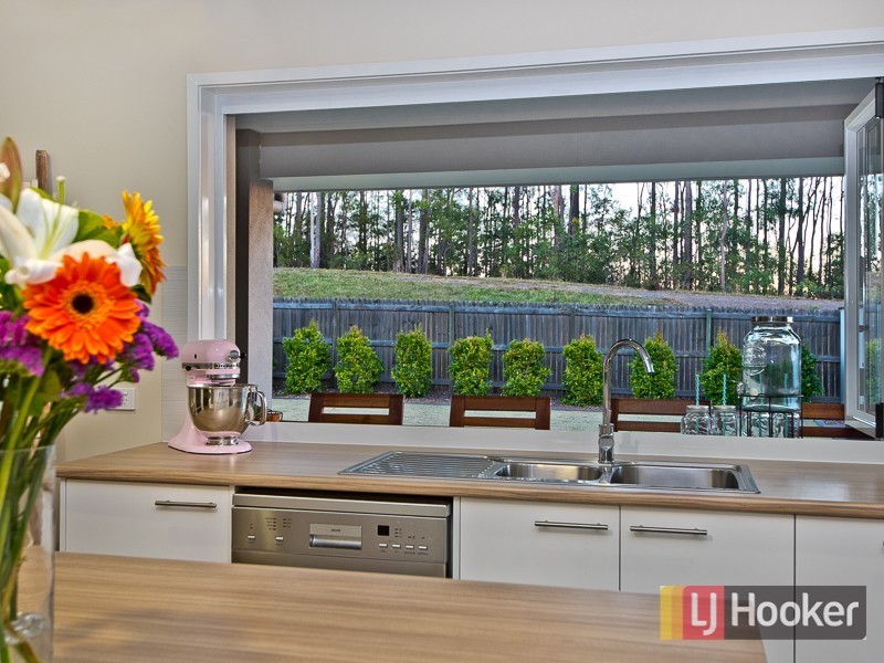7 Hinton Crescent, Mango Hill QLD 4509
