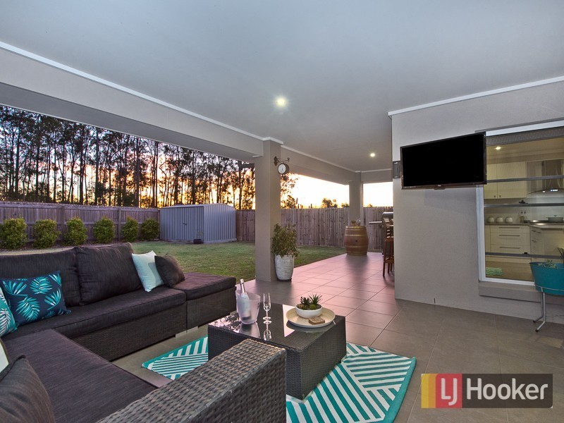 7 Hinton Crescent, Mango Hill QLD 4509