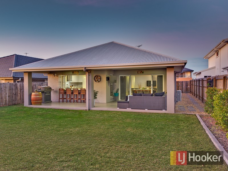 7 Hinton Crescent, Mango Hill QLD 4509