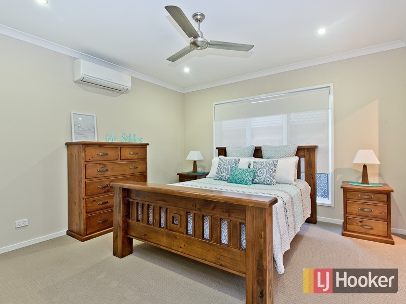7 Hinton Crescent, Mango Hill QLD 4509