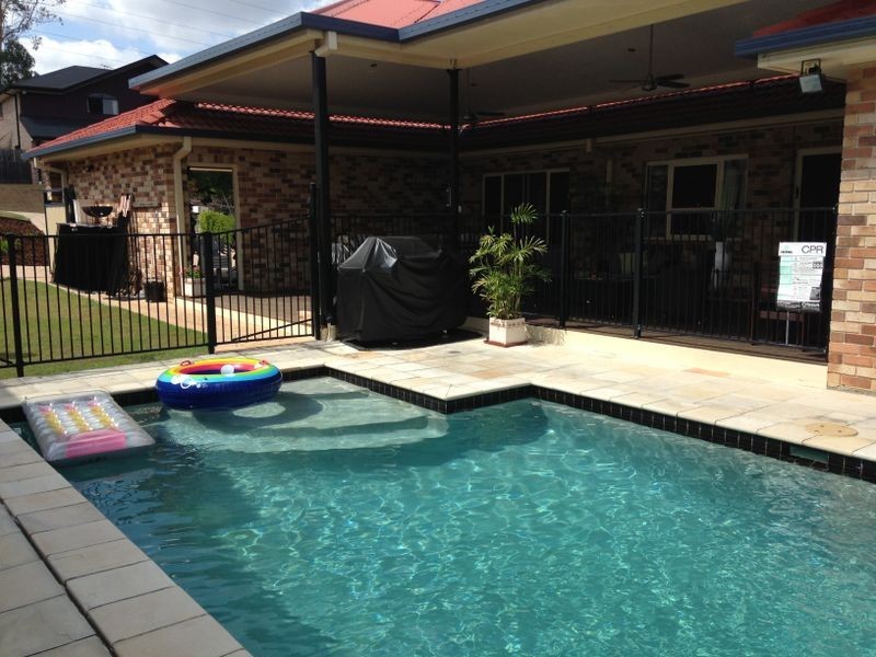 3 Diorama Court, Eatons Hill QLD 4037