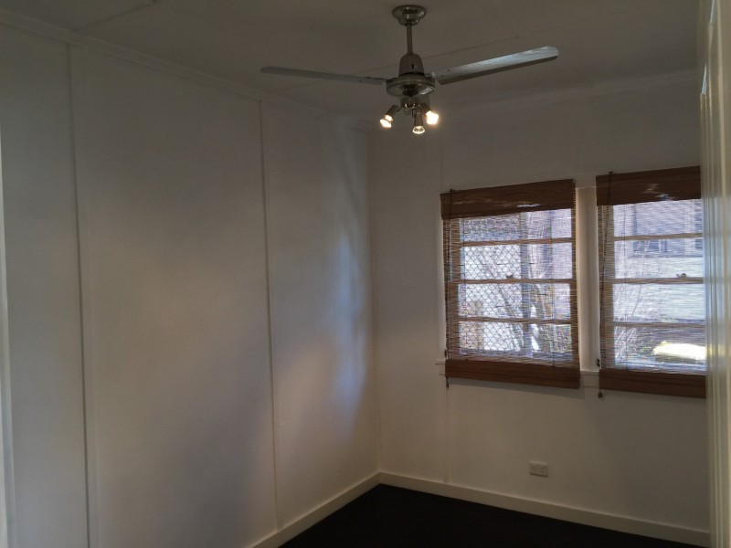 98 Crowley Street, Zillmere QLD 4034