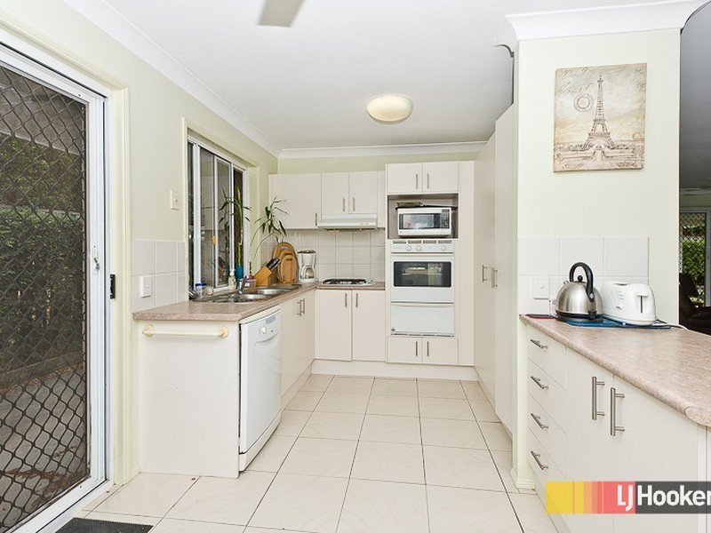 3 Jarrah Place, Fitzgibbon QLD 4018