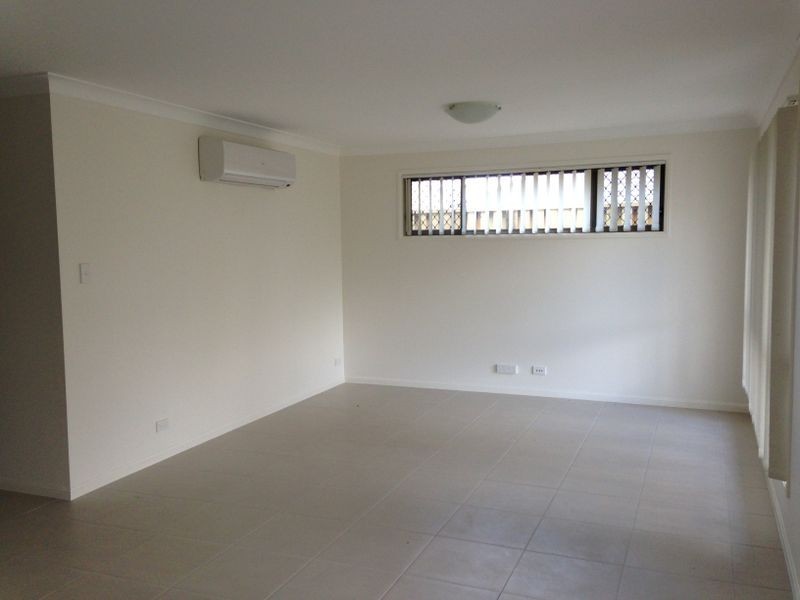 98 Mt Kaputar Avenue, Fitzgibbon QLD 4018