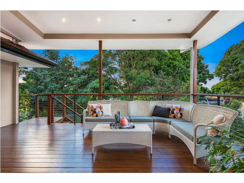 21 Eastbourne Street, Chermside West QLD 4032