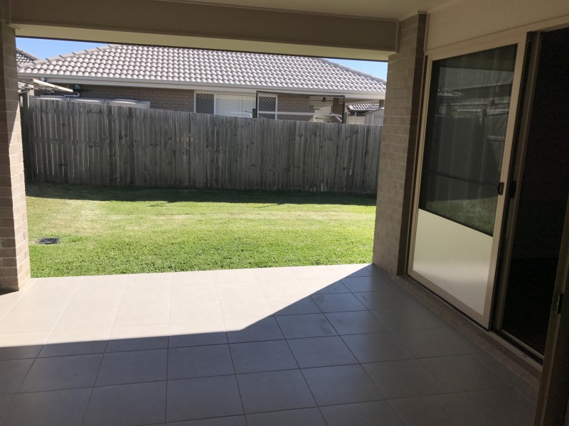 19 Nullarbor Circuit, North Lakes QLD 4509