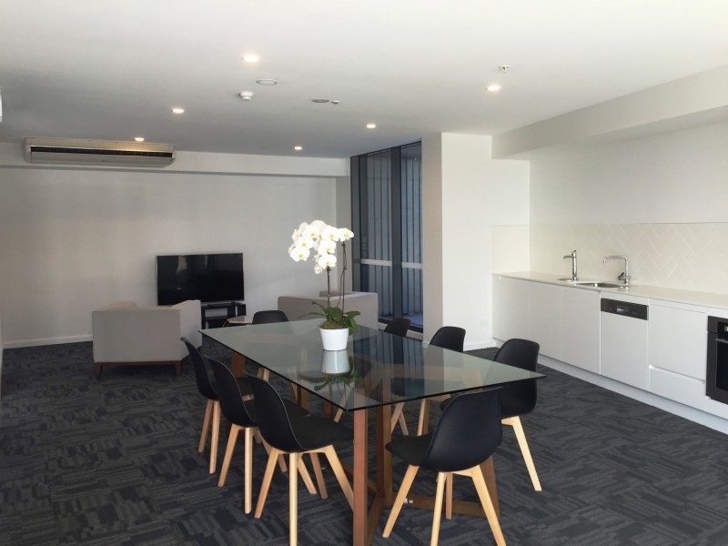 11708/26 Holdsworth Street, Coorparoo QLD 4151