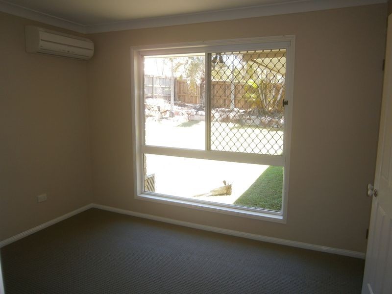 4 Brandy Court, Eatons Hill QLD 4037