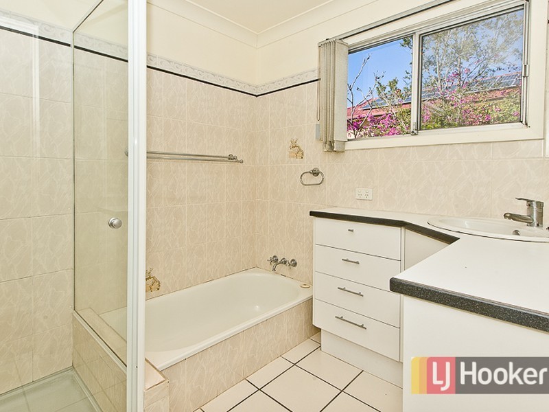 4 Janelle Street, Aspley QLD 4034